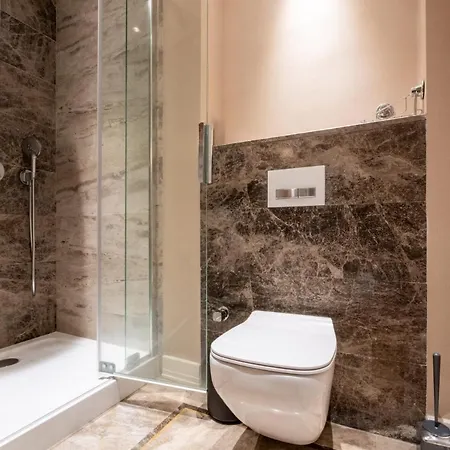 Charming Flat W Balcony 12 Min To Pera Museum דירה איסטמבול