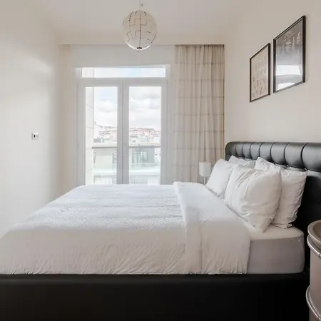Charming Flat W Balcony 12 Min To Pera Museum