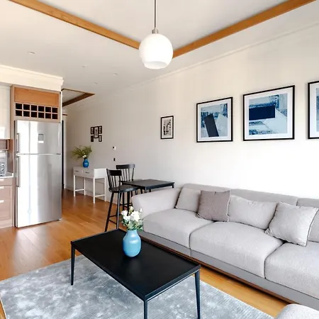 Charming Flat W Balcony 12 Min To Pera Museum *